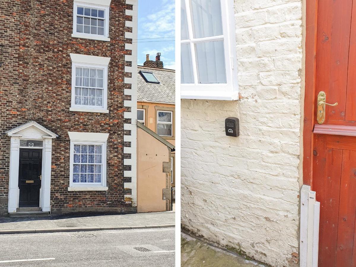 11 Church Street Whitby Esterno foto